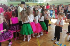 Między przedszkolny przegląd taneczny " RYTM "