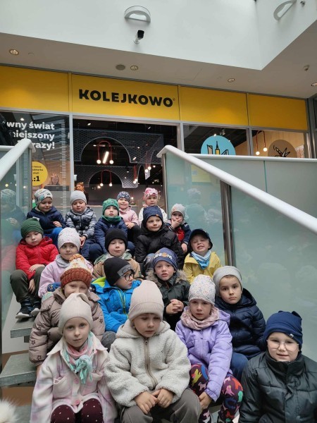 557394603_830860076136773_1340840248909533583_n