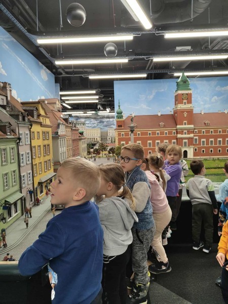 557617789_830859832803464_6244572061168977070_n