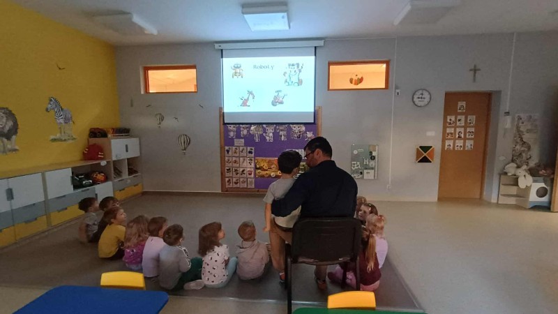 568765687_843793261510121_6912470461964761148_n