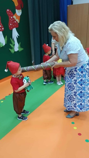 566410235_1216360300315987_1110554949881166036_n