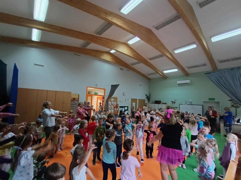 549617519_815938740962240_2322490289820708111_n