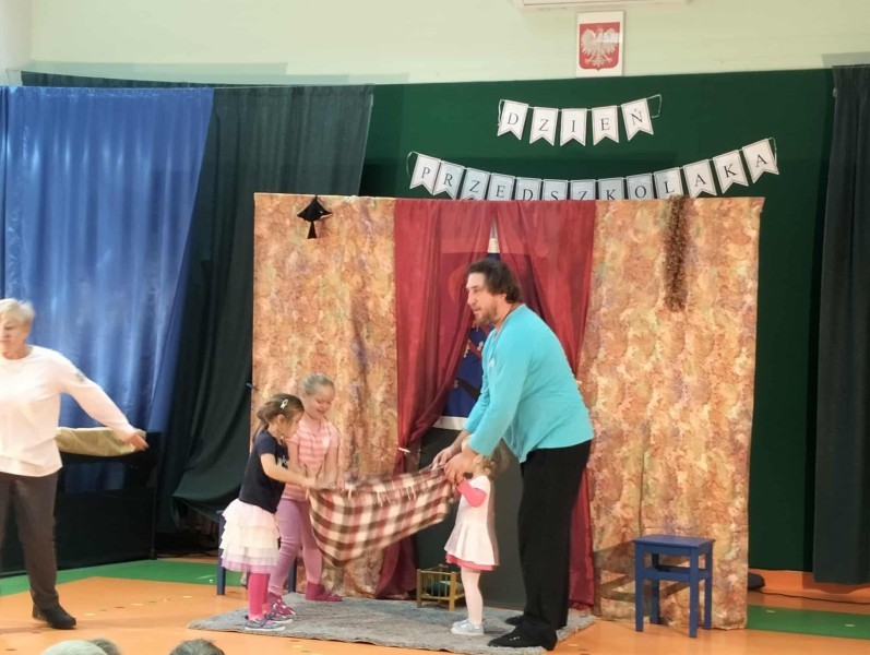 554408930_820809173808530_2242459196523050758_n