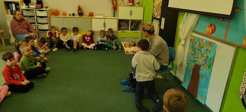 599235236_889272593628854_6147173792676688611_n