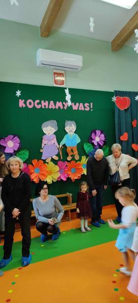 615791722_911395668083213_7531874674447966179_n