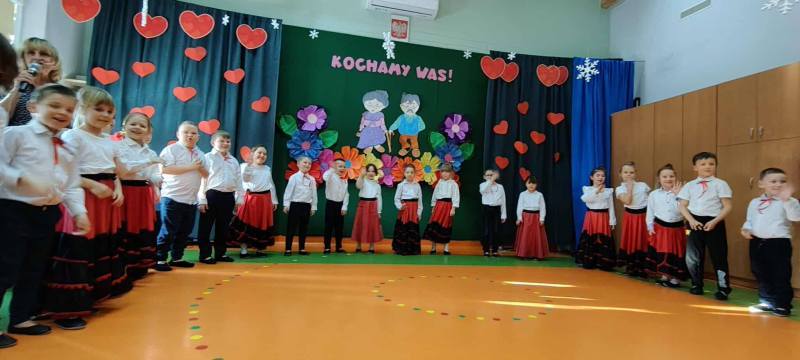 615444969_909878644901582_3688282594064940536_n