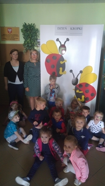 42157433_2200545896653683_678196231054295040_n