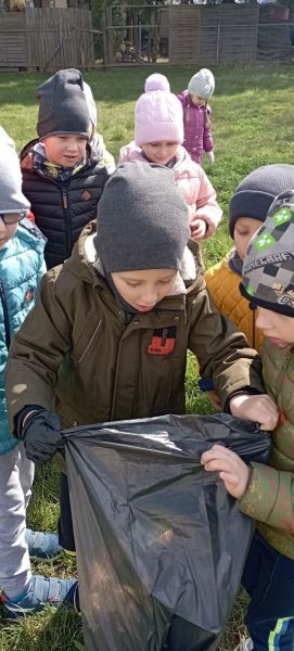 278783035_691680255366237_3540424755657559021_n