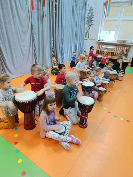 627047524_928001553089291_6942539853814493167_n