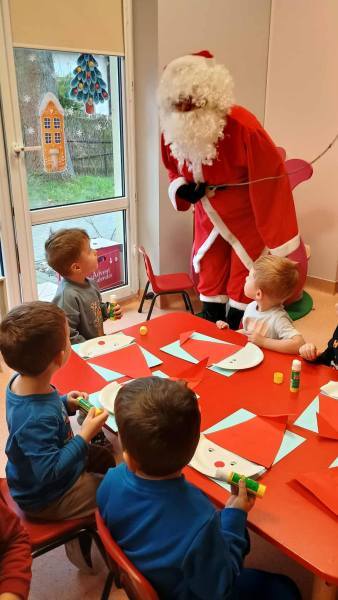 594773200_880903994465714_5791293991887246387_n