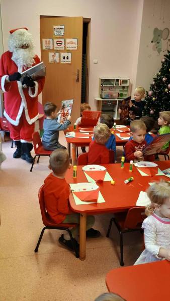 596001704_880904277799019_1693371644514330767_n