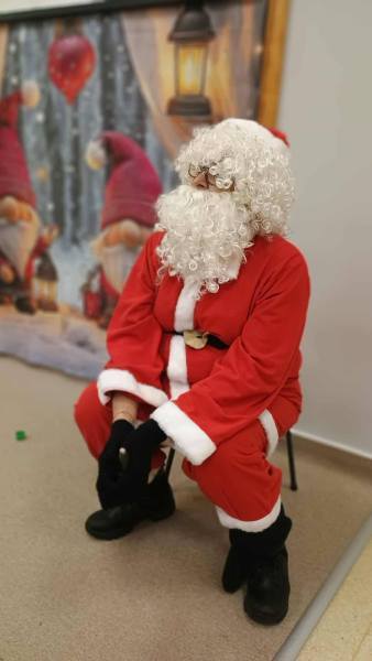 596020559_880904164465697_4165987541959227336_n