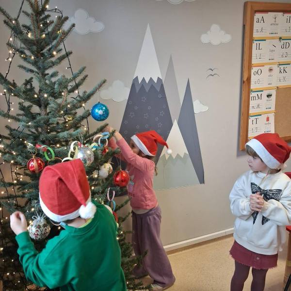 596255734_880905634465550_6148755110305506026_n