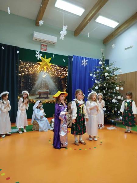 600319602_891598950062885_6809409384972752551_n