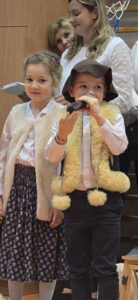 598555989_889284560294324_5859986746268686884_n