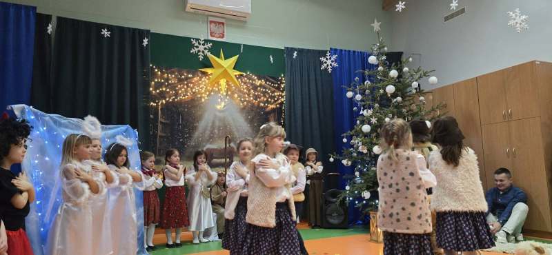 599938066_889283836961063_3919408714441851255_n