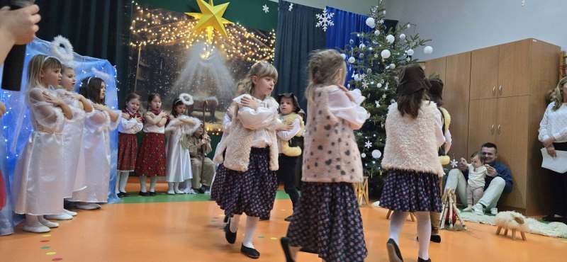 599949409_889283753627738_4819132464344837696_n