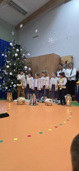 600231656_889284110294369_2540962995118837190_n