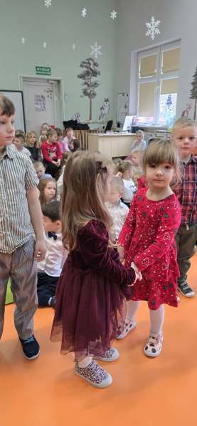 599505259_889276970295083_5988431627989036207_n