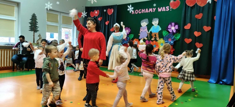 613565977_1443523997188217_3729885140006329196_n