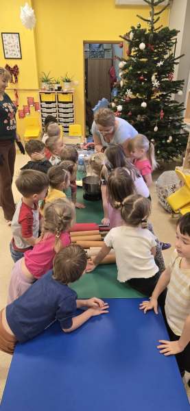 600383852_887294800493300_1089393225229169709_n