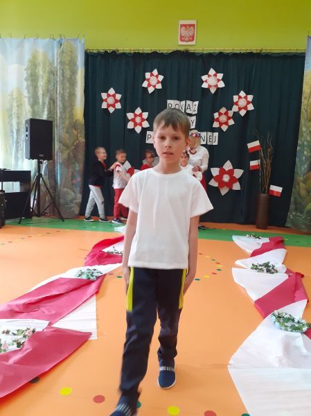 279769617_394955402506359_103600145233249030_n