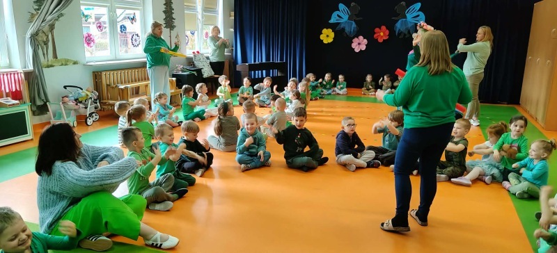 650393924_1393284175820259_6994205825843499282_n