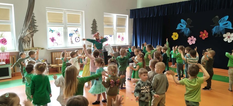 654205969_1297161525601345_8761769765429654680_n