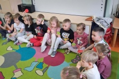 Projekt Nieznajomy to nie nieprzyjaciel. Oddział III i IV