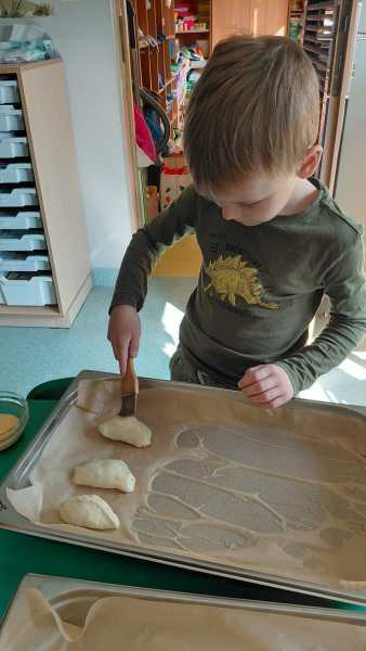 644505876_863726360054317_3687450628382585378_n