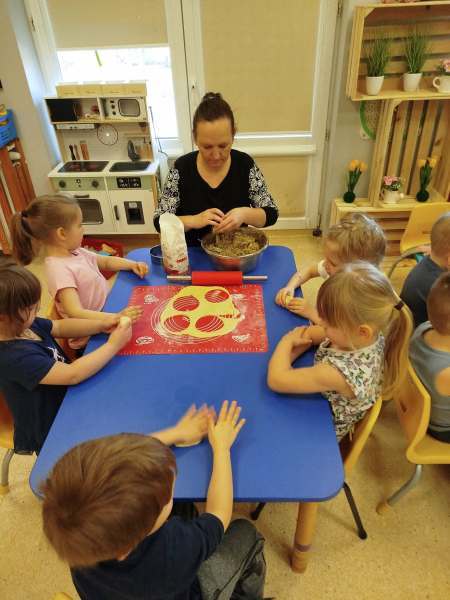 645806020_1610478280269615_1582376428693670287_n