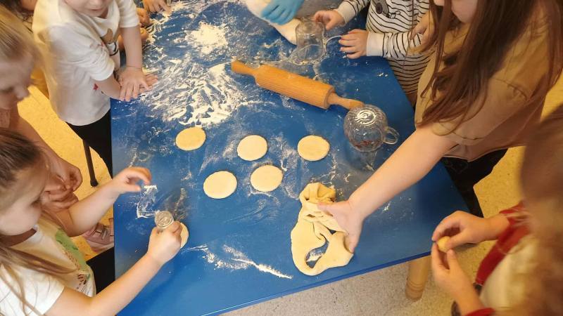 631571201_934257779130335_9041069815517654473_n