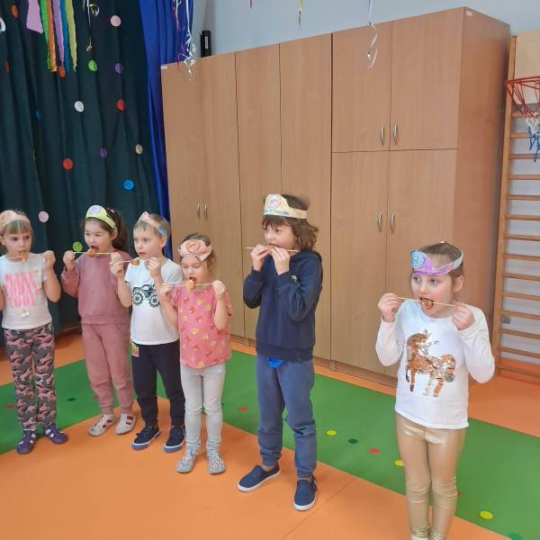 632632277_934256509130462_2836585163562332553_n