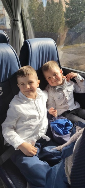 642647189_915115547771203_16879155932064297_n