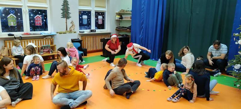 596106884_880847221138058_3539863549056578506_n