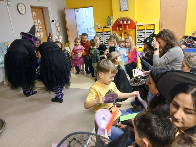 593097410_877410101481770_2042755481244459994_n