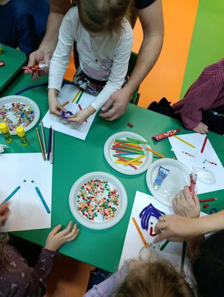 634963979_897323073127820_8067132937676232823_n