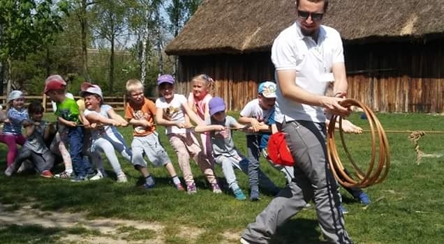 59476257_318133942177737_5238988836939235328_n